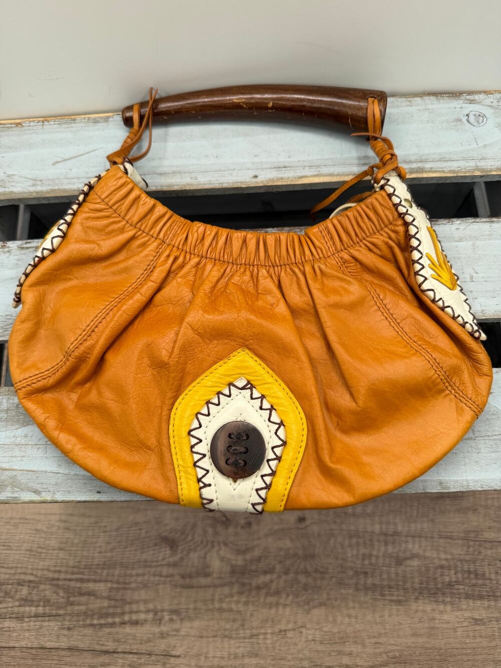 BCBGIRLS Tan Leather Hobo Handbag -Wooden Top Handle -Whipstitch Accordion Purse